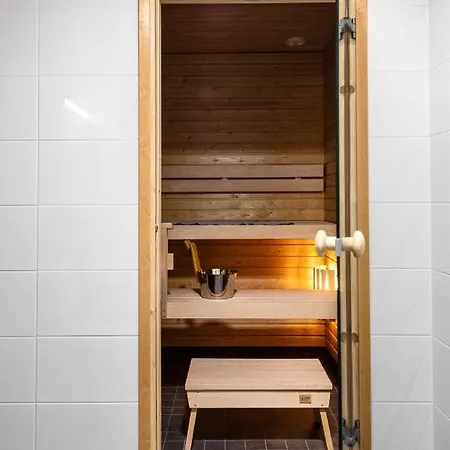 Kotimaailma Loimu I With Private Sauna Όουλου